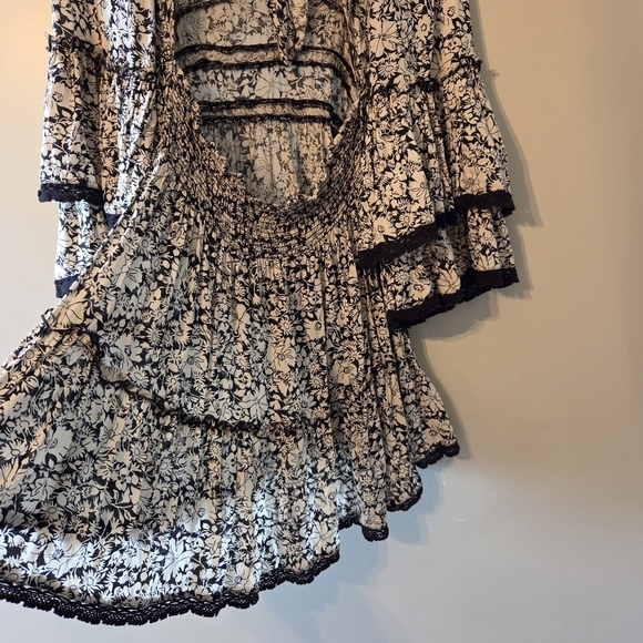 Free People Black Cream Kristall Mini Tiered Backless Dress Size S Boho peasant - Picture 11 of 12